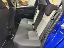 Toyota Yaris 1.5 VVT-i Icon Tech Hatchback 5dr Petrol Manual Euro 6 (111 ps) 