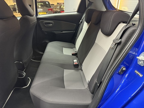 1.5 VVT-i Icon Tech Hatchback 5dr Petrol Manual Euro 6 (111 ps)