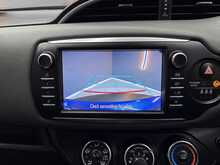 Toyota Yaris 1.5 VVT-i Icon Tech Hatchback 5dr Petrol Manual Euro 6 (111 ps) 