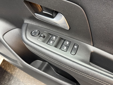 1.2 Turbo GS Line SUV 5dr Petrol Manual Euro 6 (s/s) (100 ps)