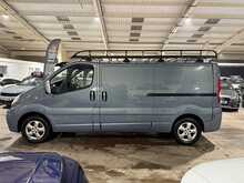 Renault Trafic 2.0 dCi LL29 Sport Panel Van 3dr Diesel Manual L3 H1 (198 g/km, 115 bhp) 