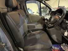 Renault Trafic 2.0 dCi LL29 Sport Panel Van 3dr Diesel Manual L3 H1 (198 g/km, 115 bhp) 