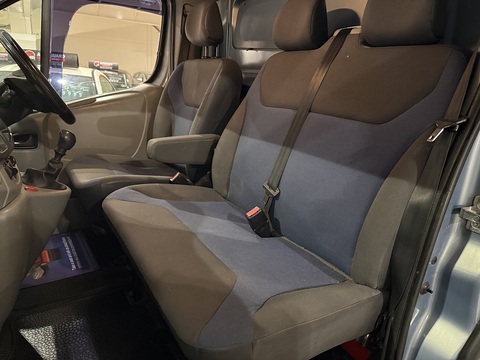 2.0 dCi LL29 Sport Panel Van 3dr Diesel Manual L3 H1 (198 g/km, 115 bhp)