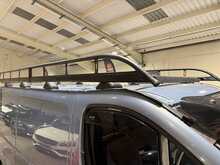 Renault Trafic 2.0 dCi LL29 Sport Panel Van 3dr Diesel Manual L3 H1 (198 g/km, 115 bhp) 