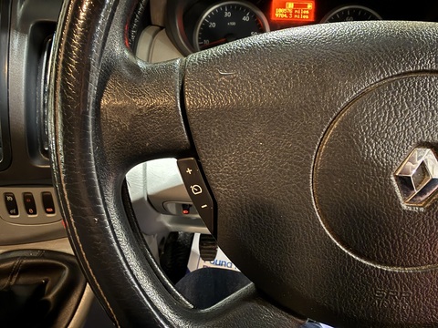 2.0 dCi LL29 Sport Panel Van 3dr Diesel Manual L3 H1 (198 g/km, 115 bhp)