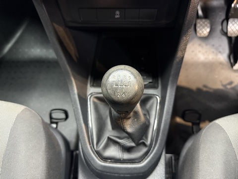 2.0 TDI C20 BlueMotion Tech Startline Panel Van 5dr Diesel Manual SWB Euro 6 (s/s) (102 ps)