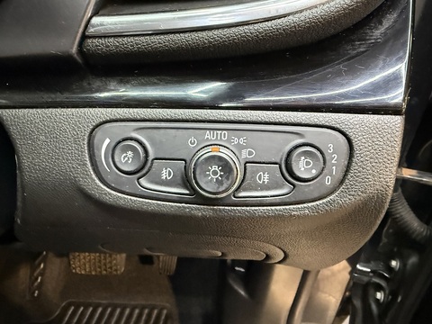 1.4i Turbo Active SUV 5dr Petrol Auto Euro 6 (140 ps)