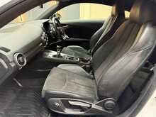 Audi TT 1.8 TFSI Black Edition Coupe 3dr Petrol Manual Euro 6 (s/s) (180 ps) 