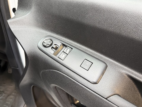 1.5 BlueHDi 650 Enterprise M Panel Van 5dr Diesel Manual SWB Euro 6 (s/s) (75 ps)