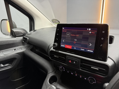 1.5 BlueHDi 650 Enterprise M Panel Van 5dr Diesel Manual SWB Euro 6 (s/s) (75 ps)