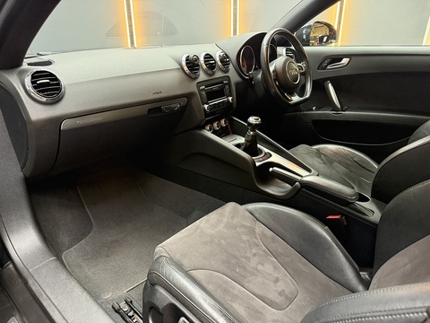 2.0 TDI Sport Coupe 3dr Diesel Manual quattro Euro 5 (170 ps)