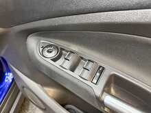 Ford C-Max 1.5 TDCi Titanium MPV 5dr Diesel Powershift Euro 6 (s/s) (120 ps) 