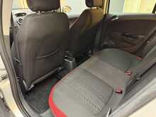 Vauxhall Corsa 1.4 16V SRi Hatchback 5dr Petrol Manual Euro 5 (100 ps) 