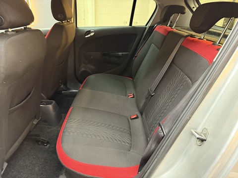 1.4 16V SRi Hatchback 5dr Petrol Manual Euro 5 (100 ps)