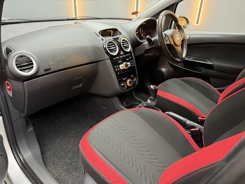 1.4 16V SRi Hatchback 5dr Petrol Manual Euro 5 (100 ps)