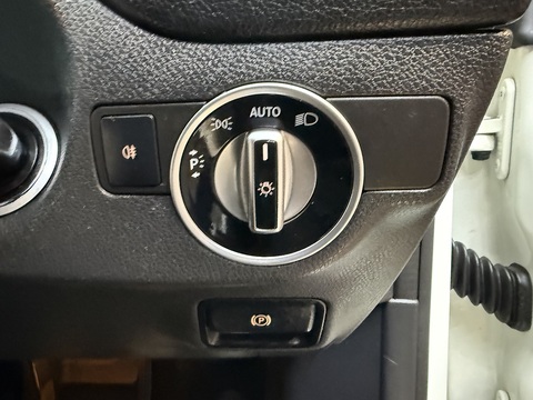 2.1 CLA200d AMG Sport Coupe 4dr Diesel Manual Euro 6 (s/s) (136 ps)