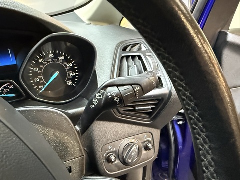 1.0T EcoBoost Zetec MPV 5dr Petrol Manual Euro 6 (s/s) (100 ps)