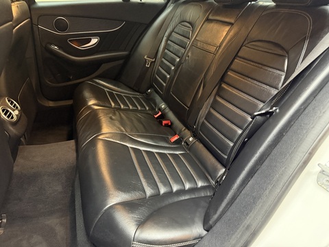 1.6 C200d AMG Line Saloon 4dr Diesel G-Tronic+ Euro 6 (s/s) (160 ps)