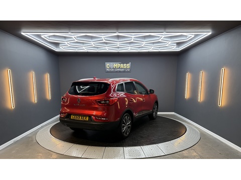 1.3 TCe Iconic SUV 5dr Petrol Manual Euro 6 (s/s) (140 ps)