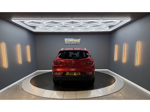 1.3 TCe Iconic SUV 5dr Petrol Manual Euro 6 (s/s) (140 ps)