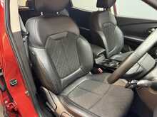 Renault Kadjar 1.3 TCe Iconic SUV 5dr Petrol Manual Euro 6 (s/s) (140 ps) 