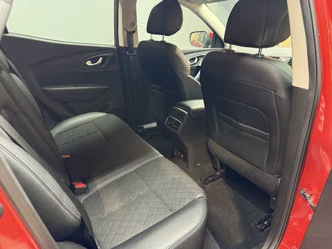 1.3 TCe Iconic SUV 5dr Petrol Manual Euro 6 (s/s) (140 ps)