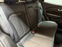 Renault Kadjar 1.3 TCe Iconic SUV 5dr Petrol Manual Euro 6 (s/s) (140 ps) 