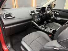 Renault Kadjar 1.3 TCe Iconic SUV 5dr Petrol Manual Euro 6 (s/s) (140 ps) 