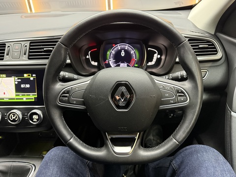 1.3 TCe Iconic SUV 5dr Petrol Manual Euro 6 (s/s) (140 ps)