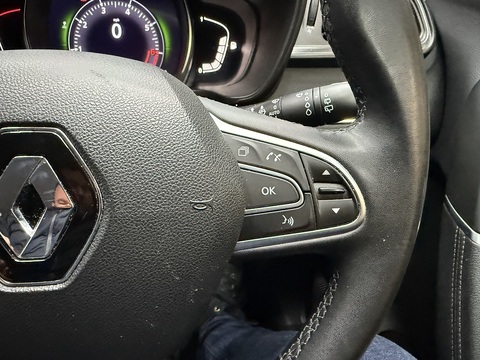 1.3 TCe Iconic SUV 5dr Petrol Manual Euro 6 (s/s) (140 ps)