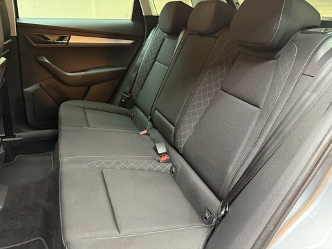 1.6 TDI SE SUV 5dr Diesel DSG Euro 6 (s/s) (115 ps)