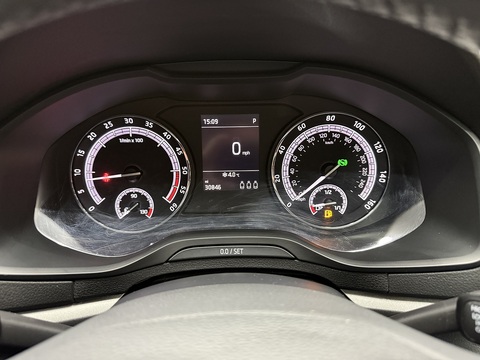 1.6 TDI SE SUV 5dr Diesel DSG Euro 6 (s/s) (115 ps)