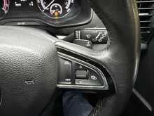 Skoda Karoq 1.6 TDI SE SUV 5dr Diesel DSG Euro 6 (s/s) (115 ps) 