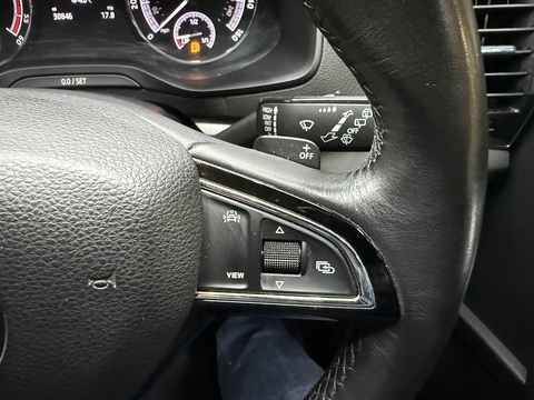 1.6 TDI SE SUV 5dr Diesel DSG Euro 6 (s/s) (115 ps)