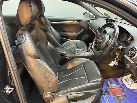 2.0 TFSI Hatchback 3dr Petrol S Tronic quattro Euro 6 (s/s) (300 ps)