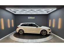 Audi A3 1.5 TFSI CoD 35 S line Sportback 5dr Petrol S Tronic Euro 6 (s/s) (150 ps) 