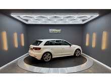 Audi A3 1.5 TFSI CoD 35 S line Sportback 5dr Petrol S Tronic Euro 6 (s/s) (150 ps) 