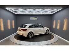 Audi A3 1.5 TFSI CoD 35 S line Sportback 5dr Petrol S Tronic Euro 6 (s/s) (150 ps) 