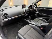 Audi A3 1.5 TFSI CoD 35 S line Sportback 5dr Petrol S Tronic Euro 6 (s/s) (150 ps) 