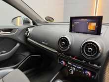 Audi A3 1.5 TFSI CoD 35 S line Sportback 5dr Petrol S Tronic Euro 6 (s/s) (150 ps) 