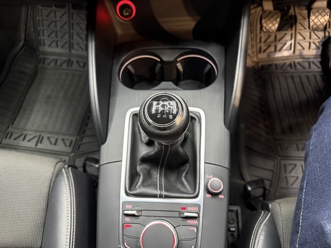 2.0 TDI S line Sportback 5dr Diesel Manual Euro 6 (s/s) (184 ps)