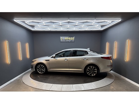 1.7 CRDi EcoDynamics 2 Saloon 4dr Diesel Manual Euro 5 (s/s) (134 bhp)