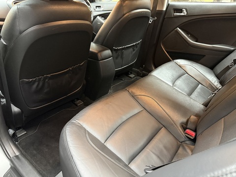 1.7 CRDi EcoDynamics 2 Saloon 4dr Diesel Manual Euro 5 (s/s) (134 bhp)