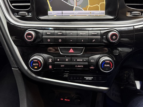 1.7 CRDi EcoDynamics 2 Saloon 4dr Diesel Manual Euro 5 (s/s) (134 bhp)