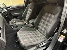 Volkswagen Golf 2.0 TSI GTI Hatchback 5dr Petrol Manual Euro 6 (s/s) (230 ps) 