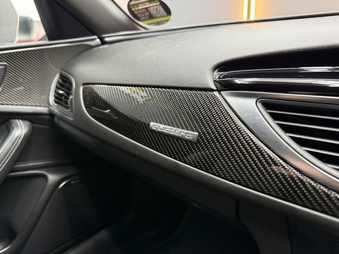 4.0 TFSI V8 Estate 5dr Petrol Tiptronic quattro Euro 5 (s/s) (560 ps)