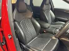 Audi RS6 Avant 4.0 TFSI V8 Estate 5dr Petrol Tiptronic quattro Euro 5 (s/s) (560 ps) 