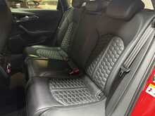 Audi RS6 Avant 4.0 TFSI V8 Estate 5dr Petrol Tiptronic quattro Euro 5 (s/s) (560 ps) 