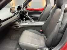 Mazda MX-5 SKYACTIV-G SE-L Nav 