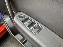 Renault Captur 1.3 TCe S Edition SUV 5dr Petrol EDC Euro 6 (s/s) (140 ps) 